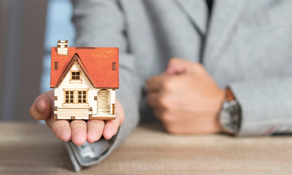 Private lenders vs traditional banks